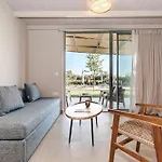 Helichrysum Lofts Apartman *