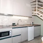 Helichrysum Lofts Apartman Marathópoli