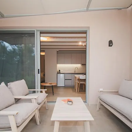 Helichrysum Lofts *