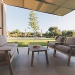 Helichrysum Lofts * Marathopoli