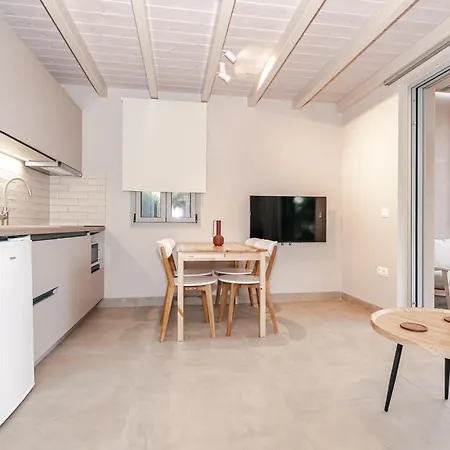 Helichrysum Lofts * Marathópolis
