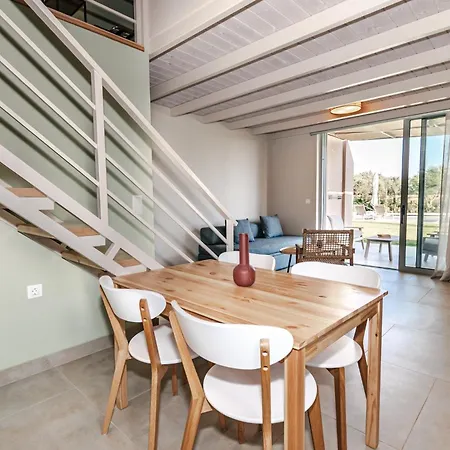 Helichrysum Lofts *