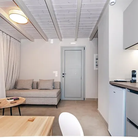 Helichrysum Lofts Апартаменты *